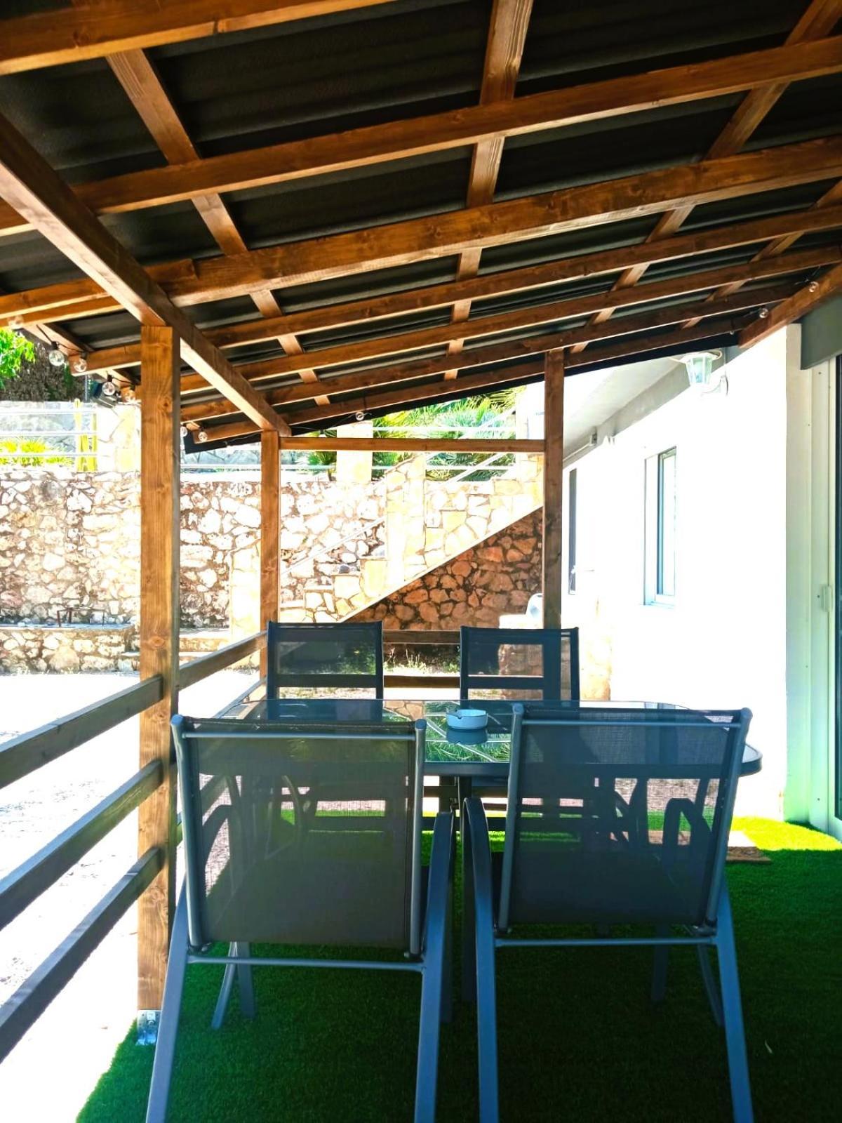 Las Palmeras Alberic Exterior photo